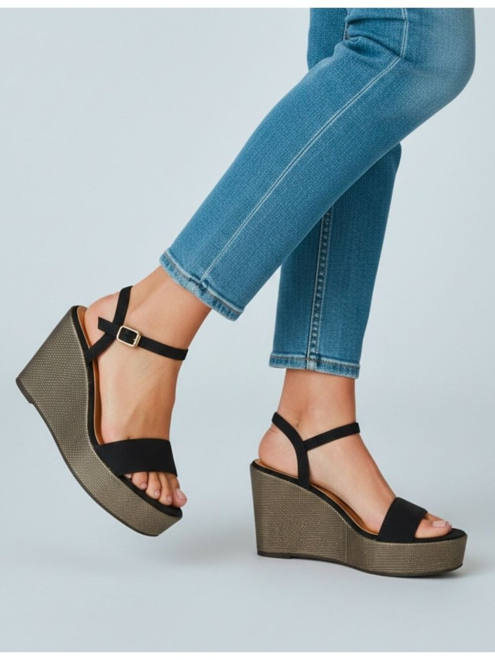 Black Wedge Sandals With Adjustable Strap & Textured Platform Sole For Women